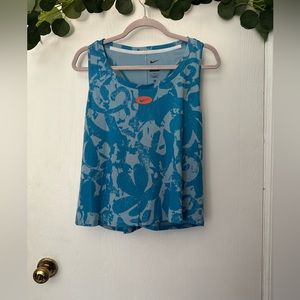 NWT Nike Slim Fit Tank Top